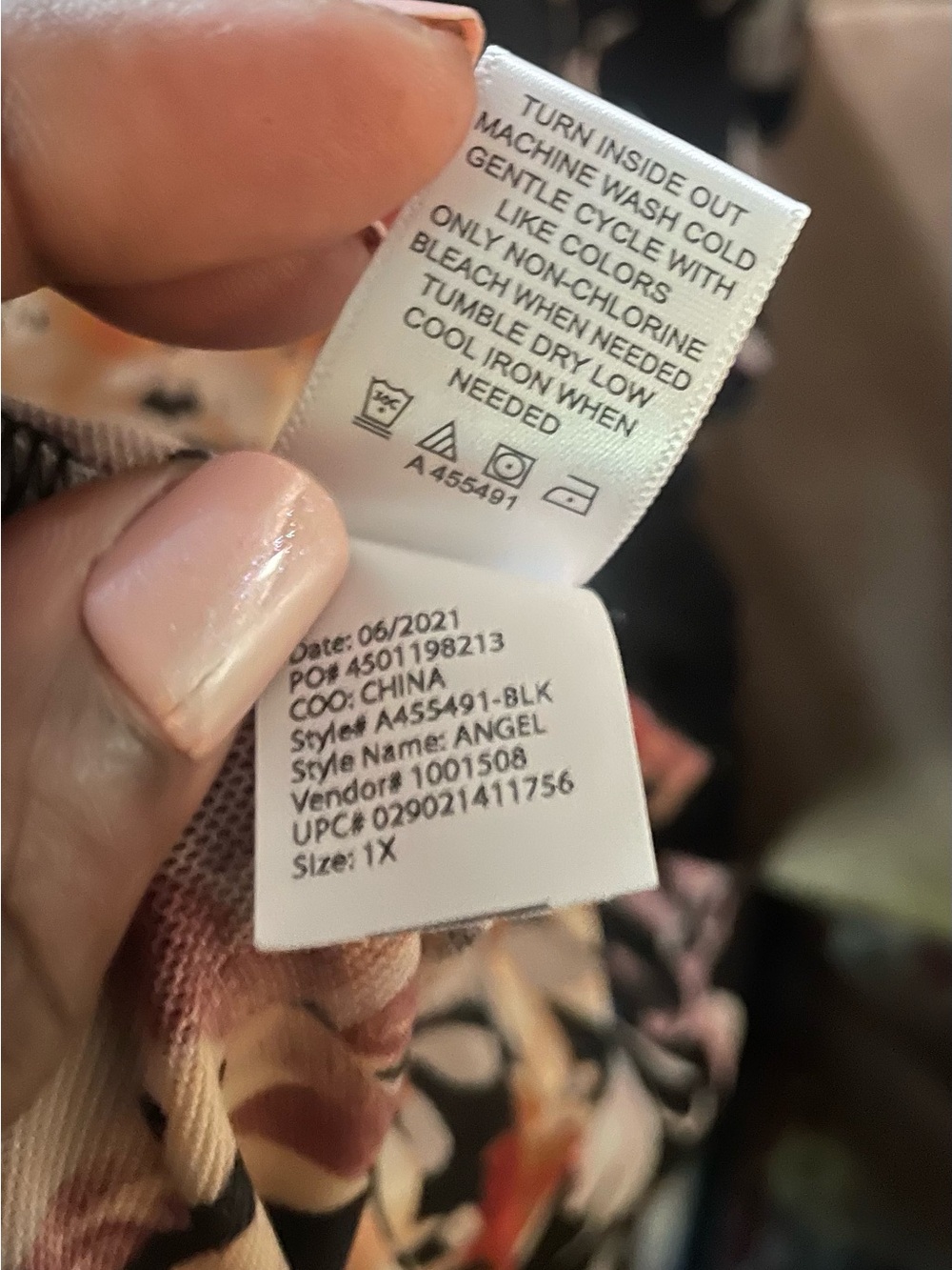 LOGO Layers by Lori Goldstein 1X Floral Sheer Mesh Tunic Top Black Pink Orange - Picture 13 of 15